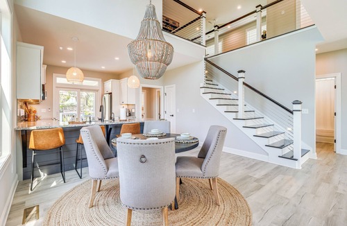 Myrtle Grove House | "No Regerts" a Modern and Spacious 5-bedroom home in Wilmington