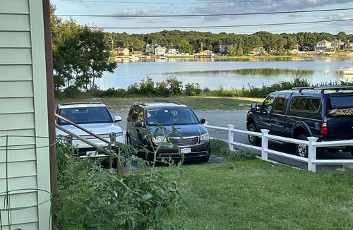 East Wareham House | ⭐️NO SHARKS here! 🦈 NO BRIDGE traffic! 🚘 ONSET, MA is all tranquility. 🧘‍♀️