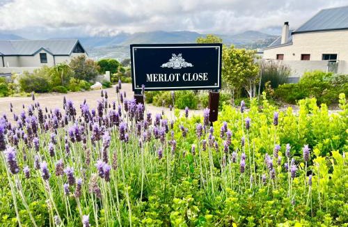 Cape Peninsula Villa | No2 Merlot