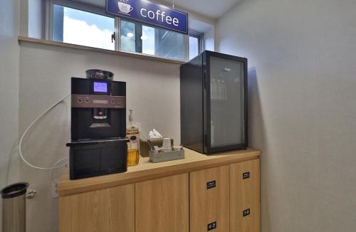 Sacheon Hotel | No25 Samcheonpo