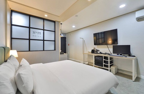 Sacheon Hotel | No25 Samchunpo