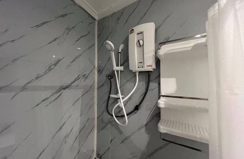 Bang Khla House | No8 Double Suite, Rainbow Arokaya Welnes