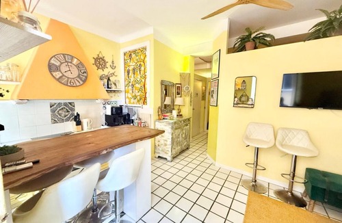 Manarola Apartment | Noah Home, Welcome Way