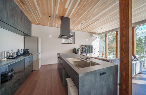 Rusutsu House | Noah Rusutsu