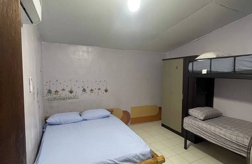 Lamai City Center Hostel | Noah’s Ark Cannabis Bar Restaurant Hostel