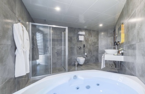 Akdeniz Hotel | Noax Hotel