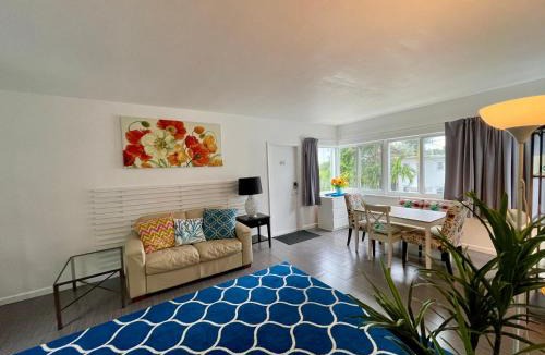 Central Beach Hotel | Nobleton Hotel