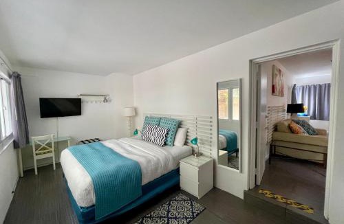 Central Beach Hotel | Nobleton Hotel
