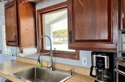 Escanaba Cottage | Noc's Landing: Sun-Soaked Days & Starry Nights – Your Summer Escape Awaits!