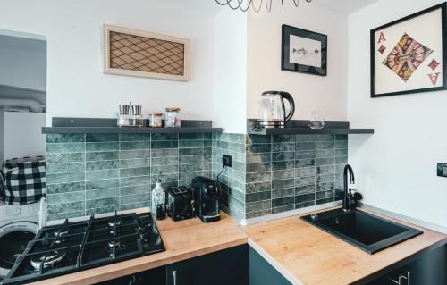 Curtea De Arges Apartment | Noctis Nine