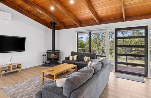 Anglesea House | Nod Off On Noble - Anglesea