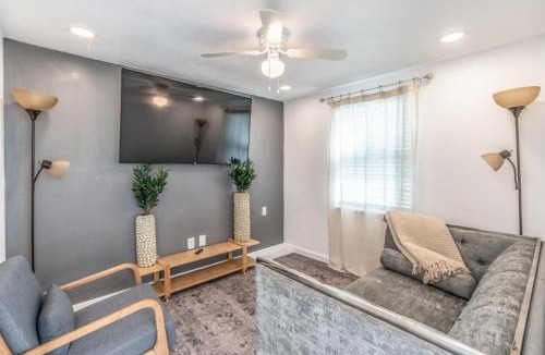 East Naples Apartment | Noel Real Estate