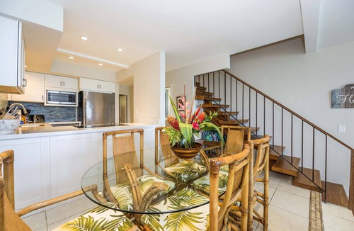Kahana Condo | Noelani 304 – Oceanfront Luxury Retreat 3BR, 2.5BA Breathtaking Views