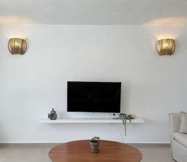 Lipsoi Apartment | Noema Seafront House Lipsi