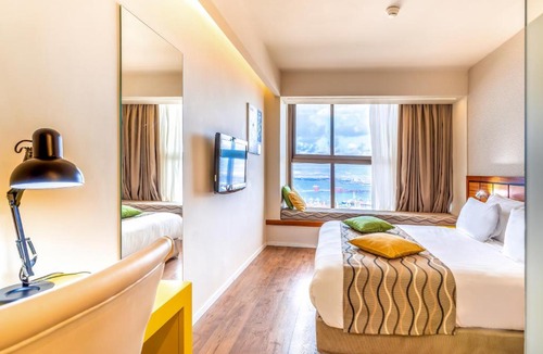 Panorama Street Hotel | Nof Hotel