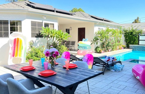 Valley Glen House | NoHo Oasis