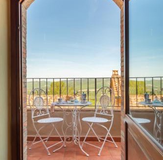 Contignano House | Noi2Vacanze FORTINO D'AMORE