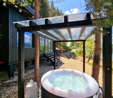 Hangu Other | Nomad Lake Cabins