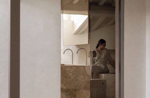 Rione VII Regola Hotel | Nomos Hotel