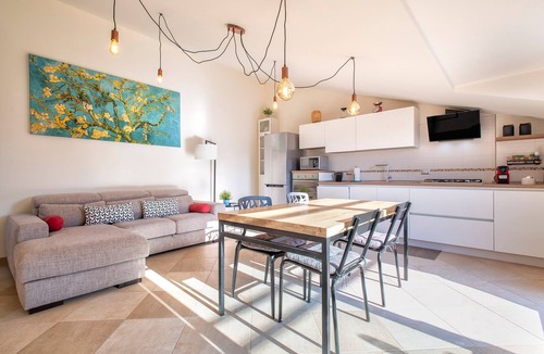 Alghero Apartment | Non dire Gatto – Elegant Rooftop Apartment in Alghero