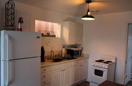Pine Park Neighborhood Apartment | NON SMOKING Private Suite in Edmonds Bowl w Sound view.
