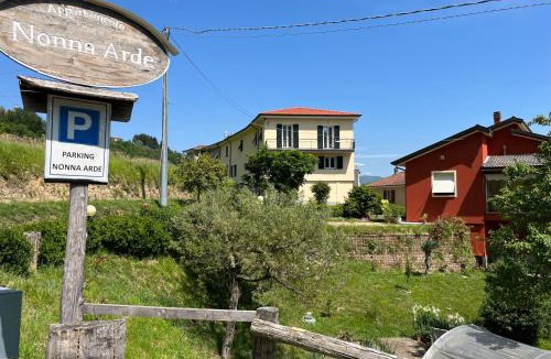 Beverino Apartment | Nonna Arde
