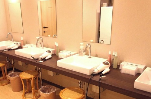 Nishishinsaibashi Hotel | NonsmokingSemidouble | Room only Standard pl/Osaka Ōsaka