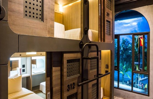 Pattaya Bay Hotel | Nonze Hostel