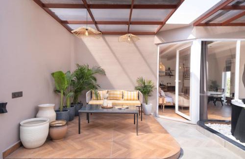 Sector 15 Hotel | Nook By Zipcode