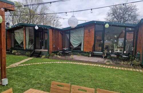 Suncuius Cabin | Noor House 2