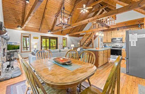 Sharps Chapel House | Norris Lakefront Cabin Retreat Dock Games Hot Tub