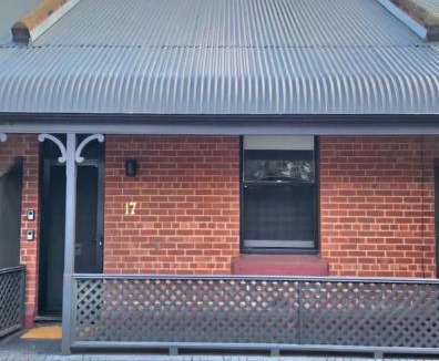 North Adelaide Villa | North Adelaide Cottage, Festival Theatre, Adelaide Oval, Football, Golf, Walk to Zoo and Botanic Gardens