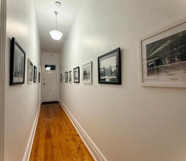 North Adelaide Villa | North Adelaide Cottage, Festival Theatre, Adelaide Oval, Football, Golf, Walk to Zoo and Botanic Gardens
