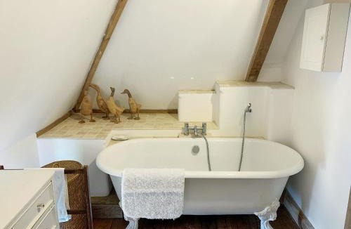 Holworth House | North Barn
