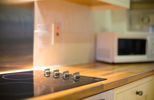 Combe Martin Hotel | North Devon Cottages by Belvilla The Shippon