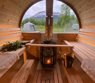 Storfjord Cabin | North Experience Basecamp