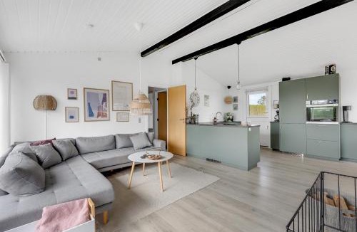 Skastrup Strand House | North Funen Summer Idyll By The Water