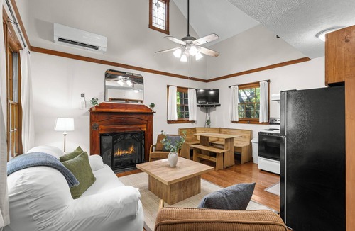 Blairsville Cabin | North Georgia Mountain Getaway Near Helen, Blue Ridge, Waterfalls & Appalachian Trail