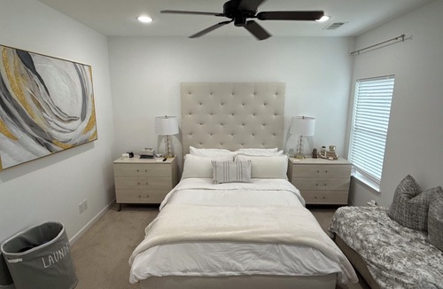 Oxford House | North Lamar hideout