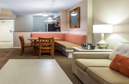 Windy Hill Resort | North Myrtle Beach 2BR Partial Ocean View – Shore Crest Villas & Beach Access