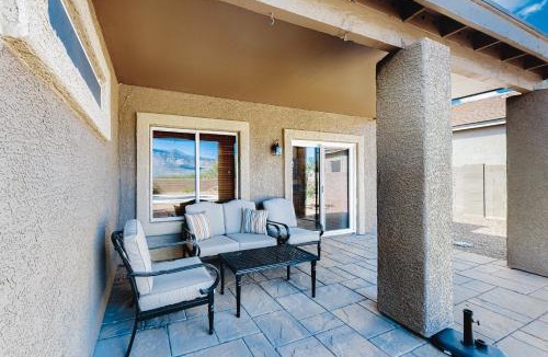 Black Horse House | North Oro Valley Abode