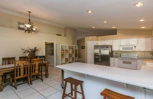Paradise Valley Village House | North Phoenix 6 Bedroom with Guest House & Pool! Great for Large Groups