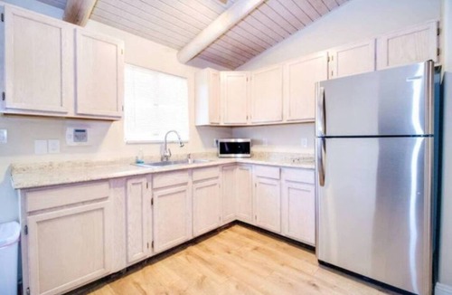 Paradise Valley Village House | North Phoenix 6 Bedroom with Guest House & Pool! Great for Large Groups
