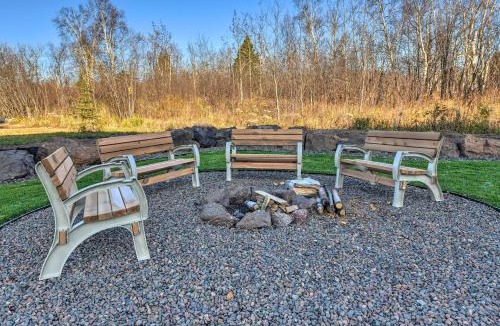 Two Harbors House | North Shore Cabin w/Fire Pit By Gooseberry Falls!