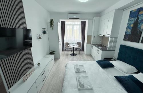 Onesti Apartment | North Studio