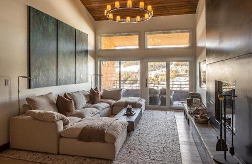 Big Sky House | North Summit