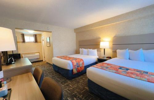 Pemberton Heights Hotel | North Vancouver Hotel