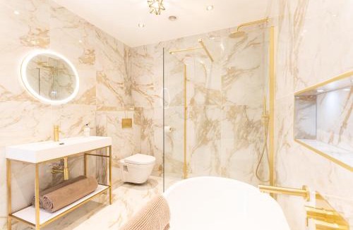 Crawcrook House | Northern Hideaways Oakfield Lodge, Ponteland
