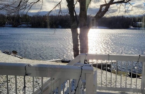 Cheboygan House | Northern MI Lakefront Retreat – Year-Round Oasis for 12 Guests