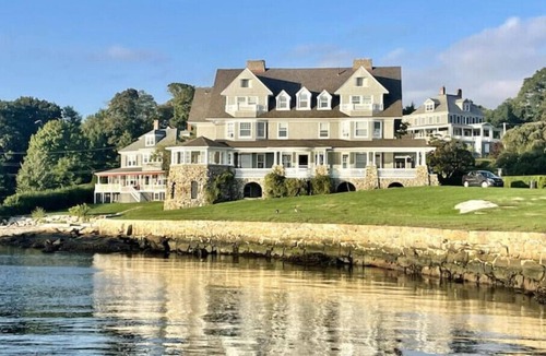 Groton House | Northern Oasisn